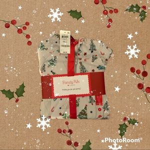 Women’s hooded Family Pjs